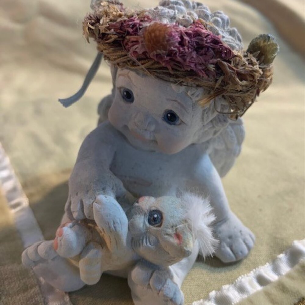 Dreamsicle Kitty & Me DC051 1994 Angel Cherub Figurine